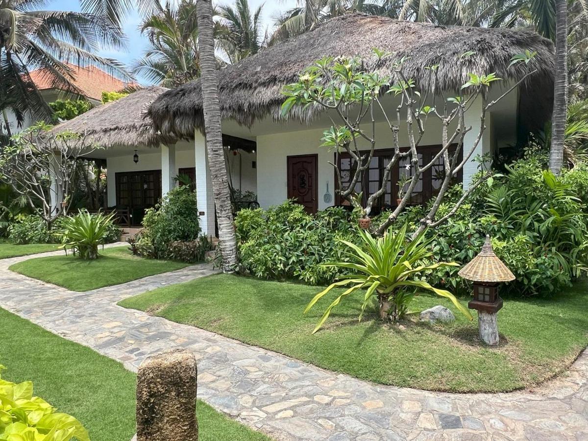 Cham Villas Resort Mui Ne Exterior photo